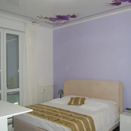 Orchidea بولونيا