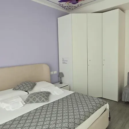 Orchidea بولونيا