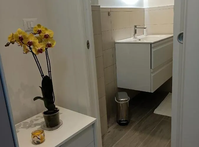 Konukevi Orchidea 3*